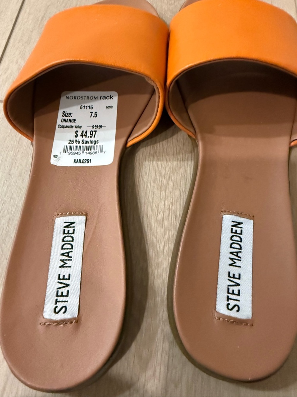 NWT Steve Madden Orange Kailey Wide-Band Slide Leather Sandals - Picture 6 of 8